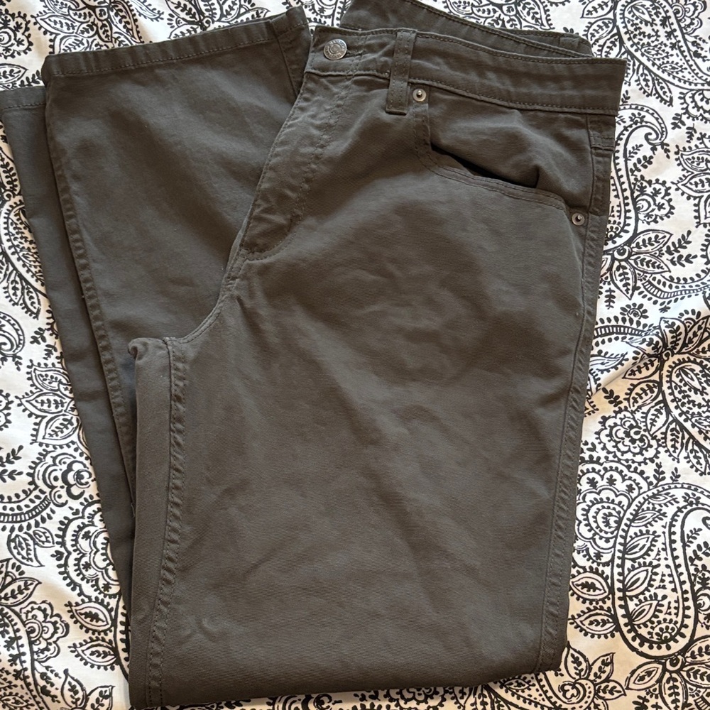 Magellan Outdoors Men's Charcoal Chinos